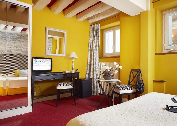 宝伯格酒店 巴黎