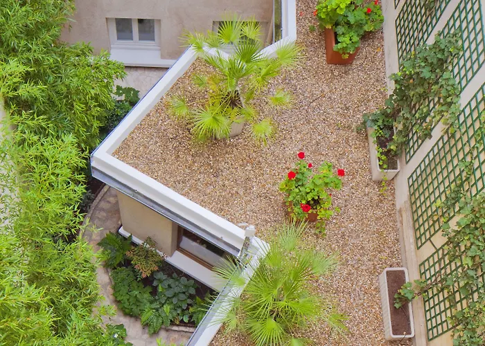 宝伯格酒店 巴黎