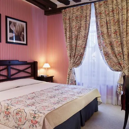Beaubourg Hotel 3*