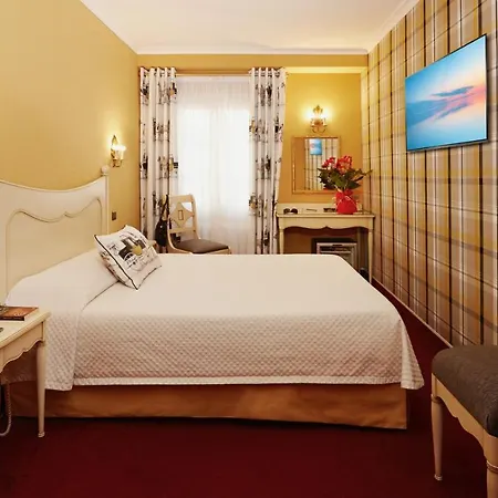 Hotel Beaubourg