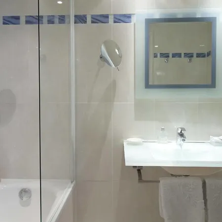 Beaubourg Hotel 3*