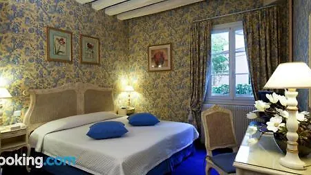 Hotel Beaubourg Paris