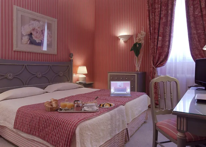 Beaubourg Hotell 3*
