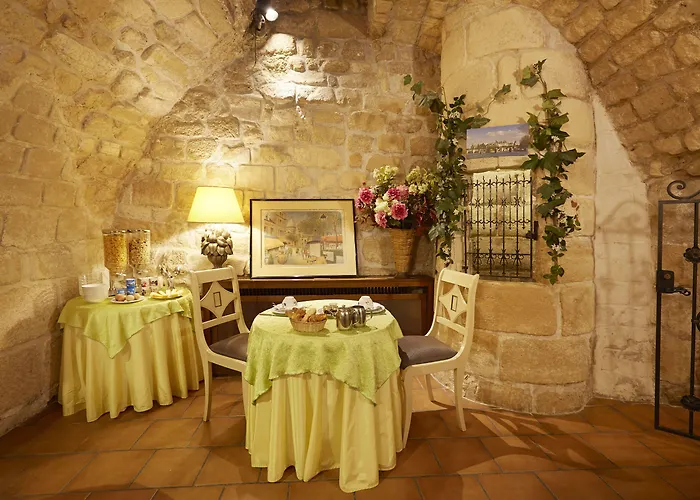 Hotell Beaubourg Paris