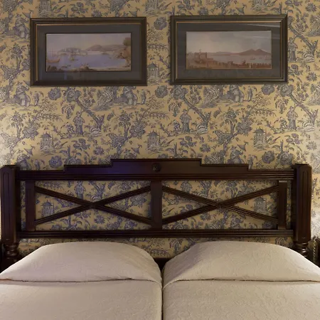 Beaubourg Hotell 3*
